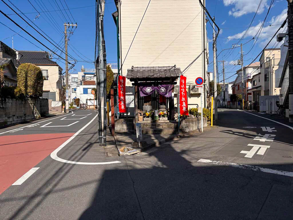 二十三夜塔（にじゅうさんやとう）