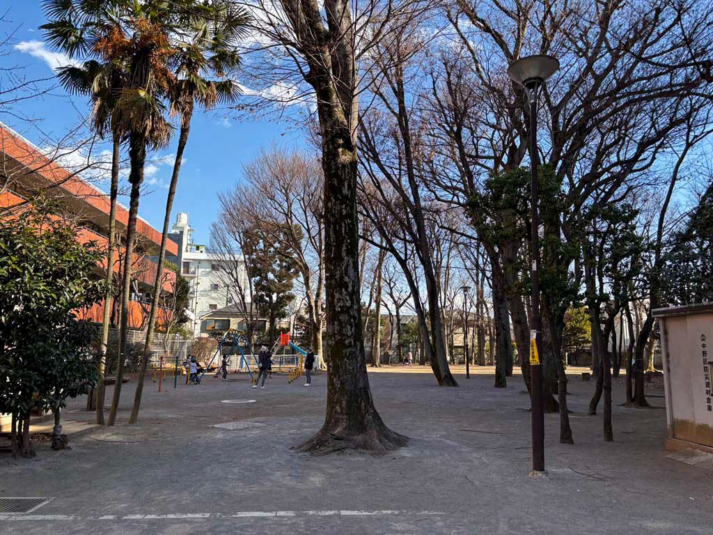 丸山塚公園（まるやまづかこうえん）