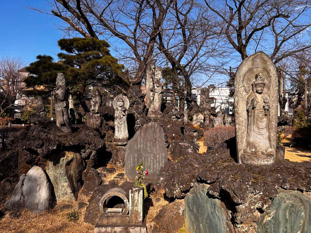 百観音明治寺（ひゃっかんのんめいじでら）